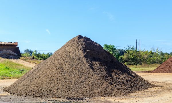 Black Dirt Delivery in Warwick