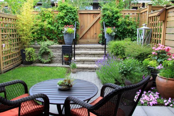 Small Yard Landscaping in Warwick