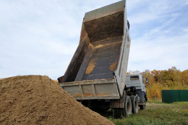 Topsoil Delivery in Warwick
