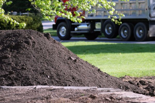 Yard Dirt Delivery in Warwick