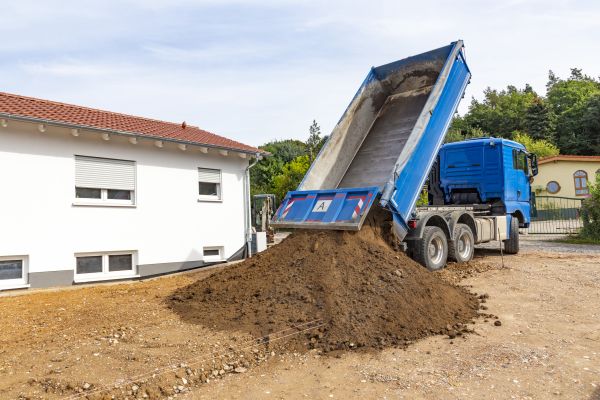 Garden Dirt Delivery in Warwick