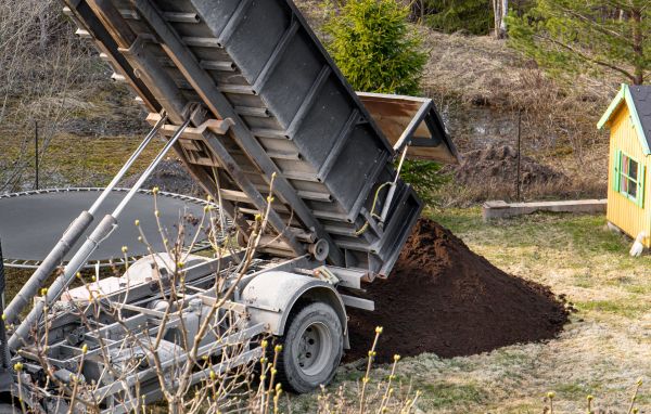 Yard Soil Delivery in Warwick