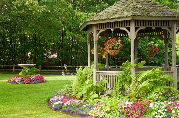 Backyard Landscaping Service in Warwick