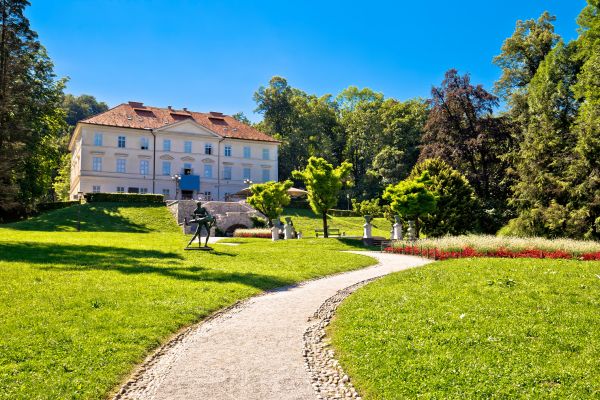 Park Landscape Maintenance in Warwick