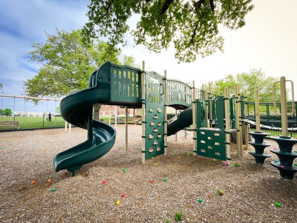 Playground Mulch Service in Warwick